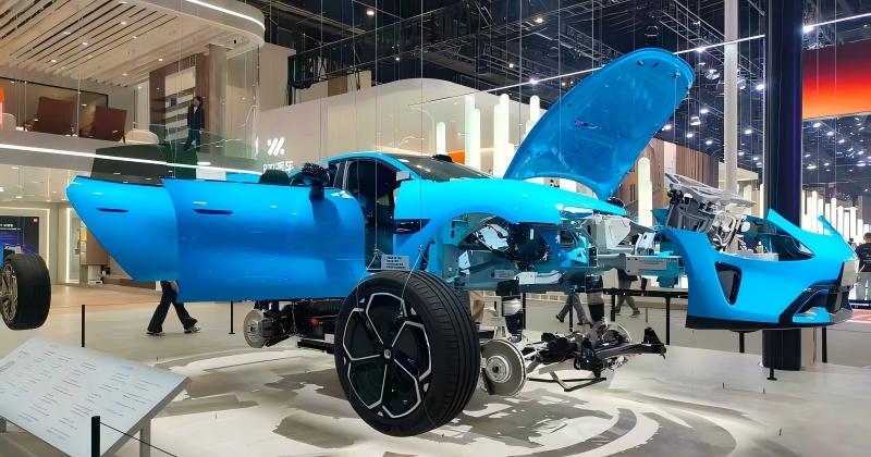 Xiaomi SU7 | Full-Size Pure Electric Fastback Sedan